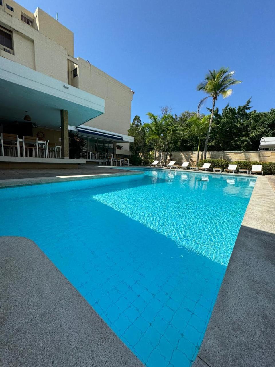 Vallclaire Suites บาร์รังกีญา ภายนอก รูปภาพ